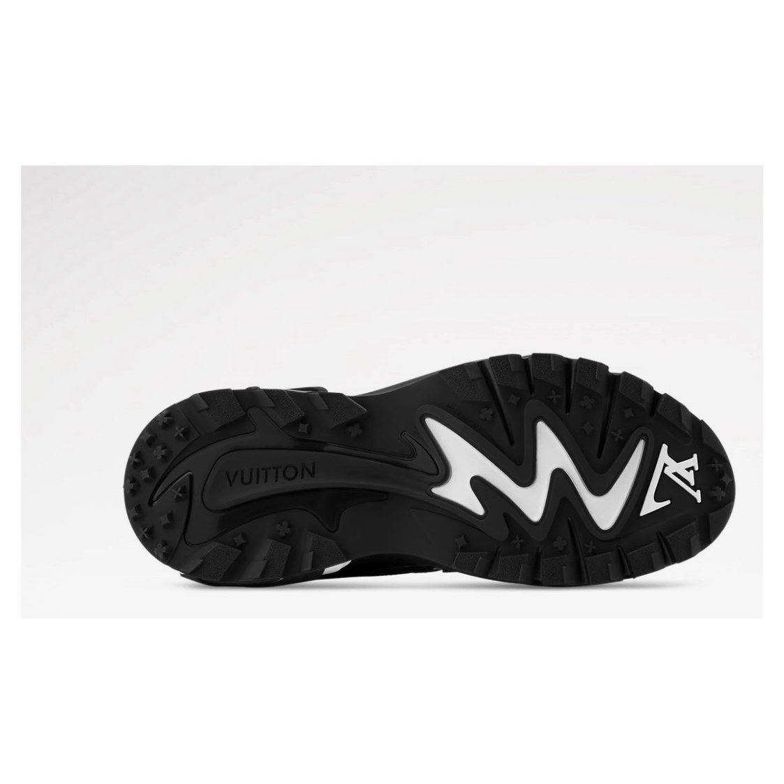 Louis Vuitton LV Runner Tatic Sneaker thumbnail 3